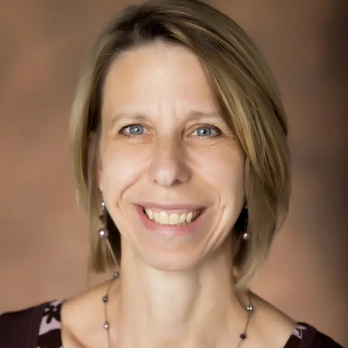 Carolyn Heinrich