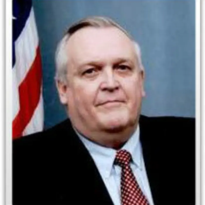 Earl Devaney
