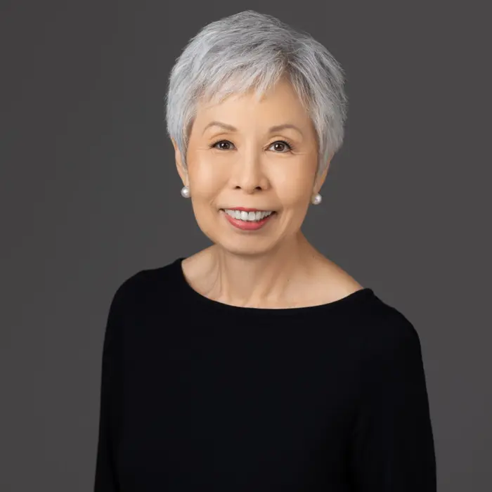 Jeanette Takamura