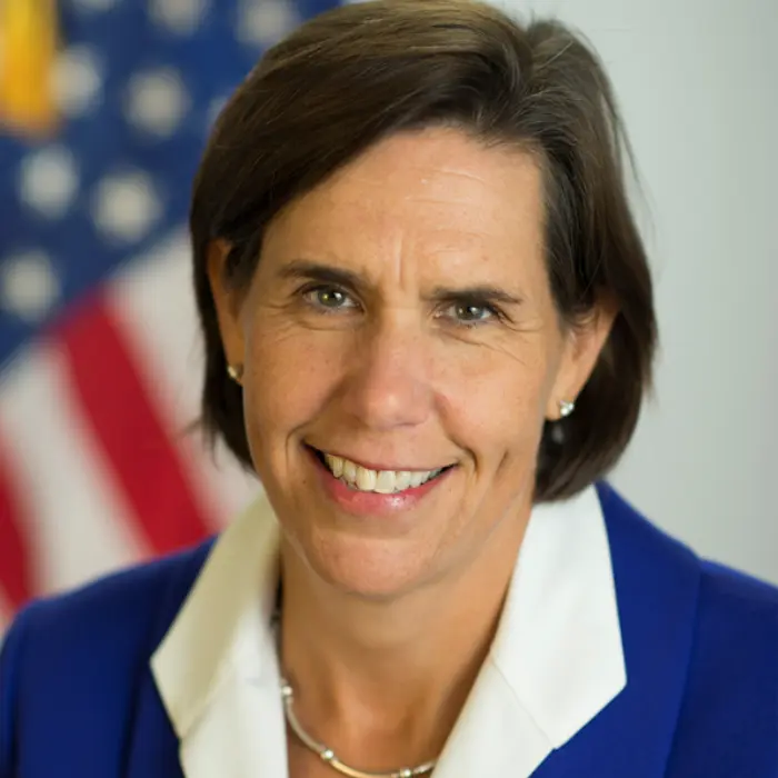 Jennifer Main