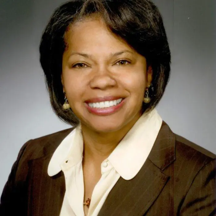Valerie Lemmie