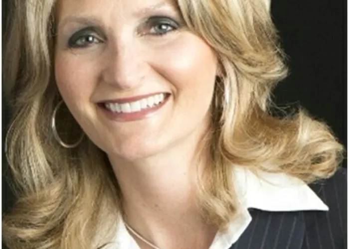 Meet Our Fellows: Lesley Field